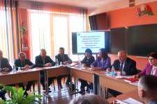 Встреча руководителей учреждений общего среднего образования с руководителями предприятий Волковысского района